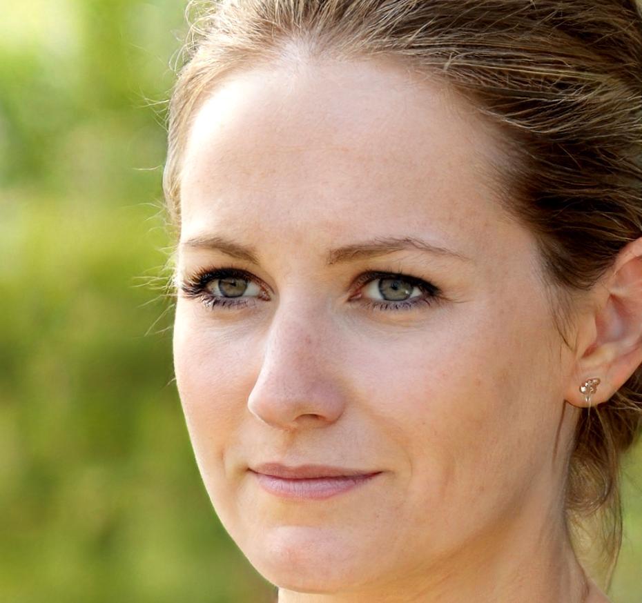 Portrait de Marie Dubois, consultante financière